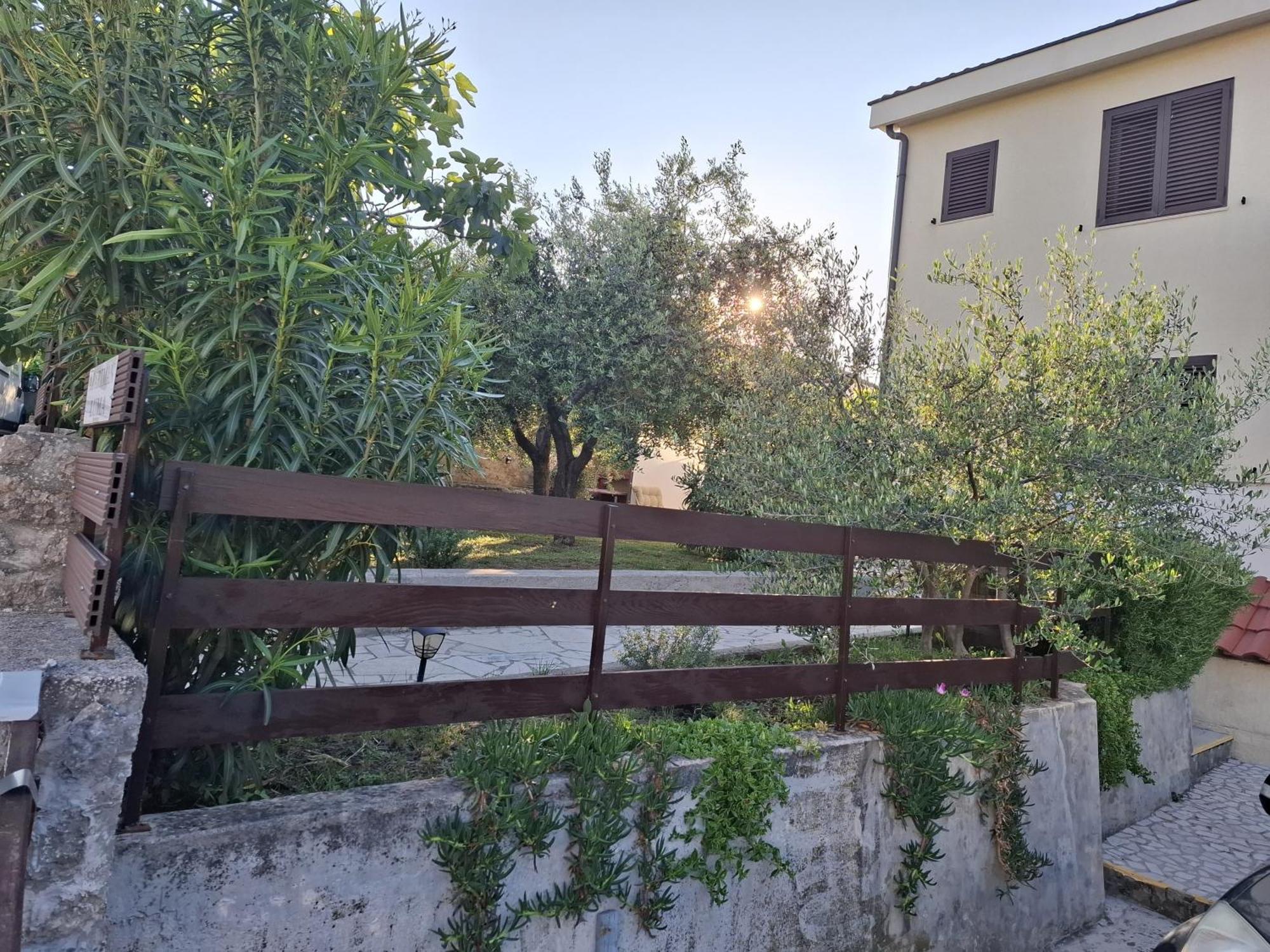 Apartman Luma Krk Town Exteriör bild